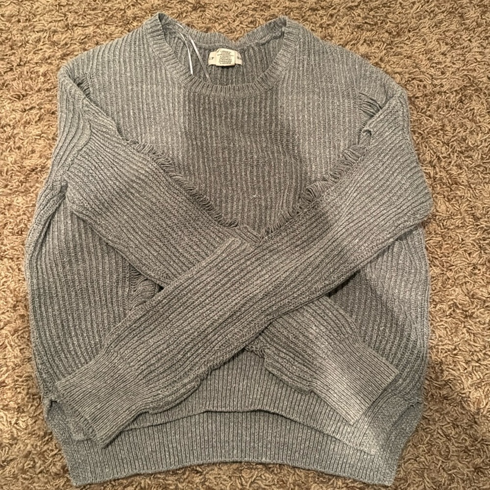 If It Were Me Grey Intentionally Ripped Knot Sweater | Size S